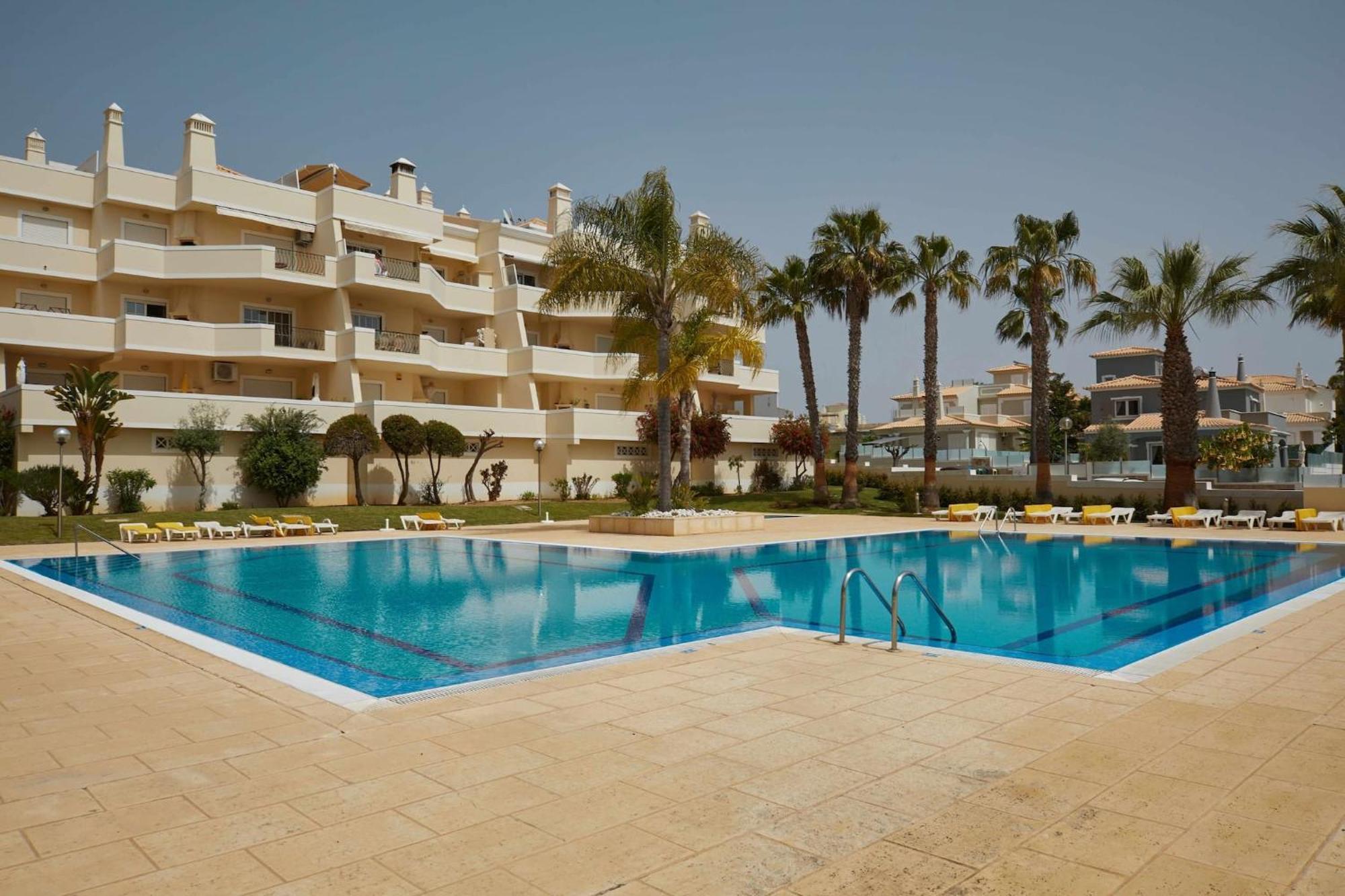 Appartement Casa Terra With Pool & Free Wifi à Albufeira Extérieur photo